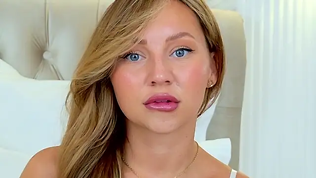 LilyRaisa online show from February 2025 07:34:02 AM