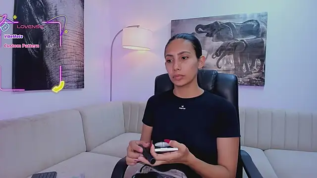 Snapshot of Ary_7 chatting on April 2026 07:44:02 PM Ary 7 online show from April 2026 07:44:02 PM