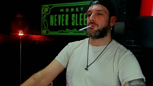 Snapshot of LexXHardy chatting on February 2025 04:32:02 PM LexXHardy online show from February 2025 04:32:02 PM