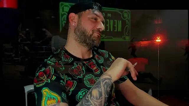 Snapshot of LexXHardy chatting on February 2025 05:59:01 PM LexXHardy online show from February 2025 05:59:01 PM