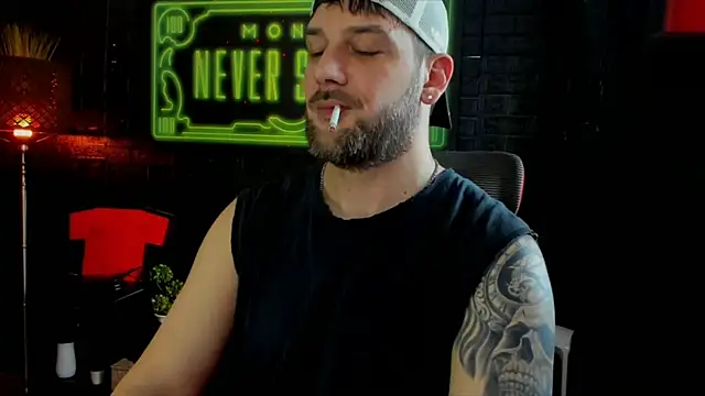 Snapshot of LexXHardy chatting on February 2025 01:19:02 PM LexXHardy online show from February 2025 01:19:02 PM