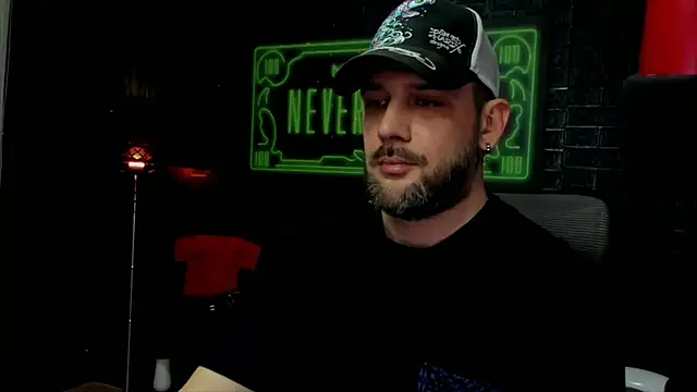 Snapshot of LexXHardy chatting on February 2025 04:26:02 PM LexXHardy online show from February 2025 04:26:02 PM