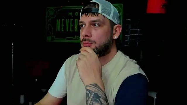 Snapshot of LexXHardy chatting on February 2025 01:22:01 AM LexXHardy online show from February 2025 01:22:01 AM