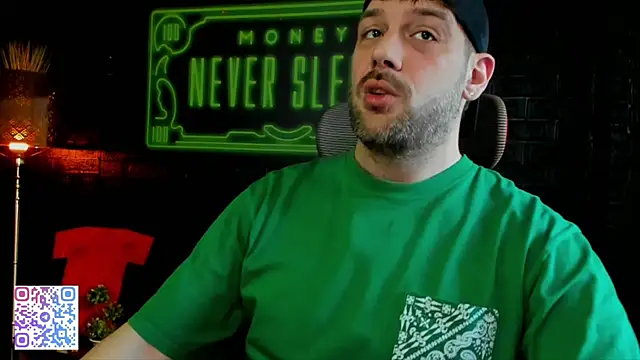 Snapshot of LexXHardy chatting on March 2025 03:02:01 PM LexXHardy online show from March 2025 03:02:01 PM