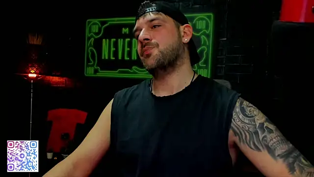 Snapshot of LexXHardy chatting on March 2025 06:05:02 PM LexXHardy online show from March 2025 06:05:02 PM