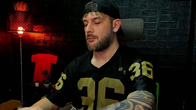 Snapshot of LexXHardy chatting on March 2025 11:53:02 PM LexXHardy online show from March 2025 11:53:02 PM