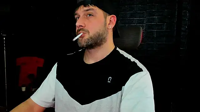 Snapshot of LexXHardy chatting on March 2025 09:19:02 AM LexXHardy online show from March 2025 09:19:02 AM