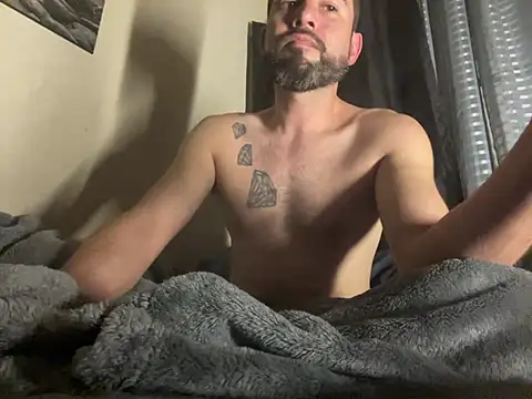 hotraillX online show from December 2024 08:27:02 AM