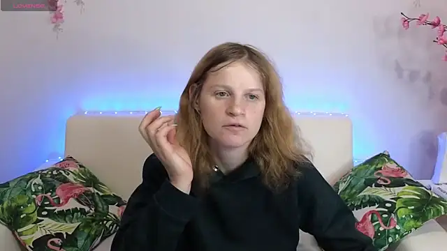 Kathlyn  Heath online show from December 2025 07:54:02 PM