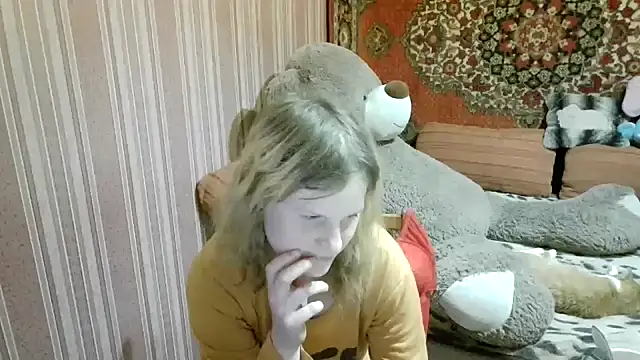 Kathlyn  Heath online show from December 2025 03:39:01 PM