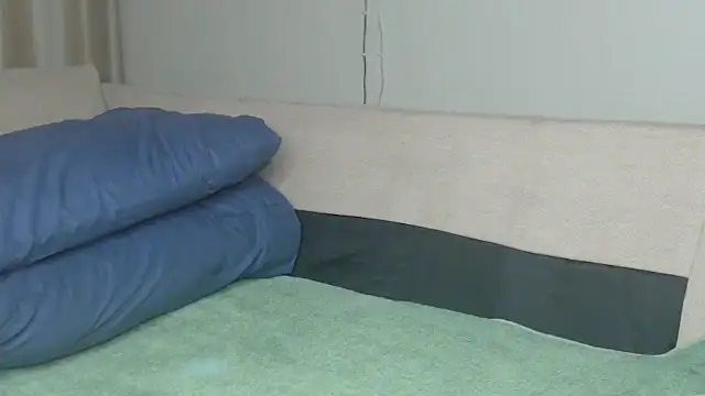 NIKKIE LOVE online show from October 2025 08:52:01 PM