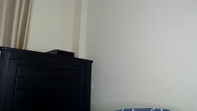 NIKKIE LOVE online show from March 2026 07:42:01 AM