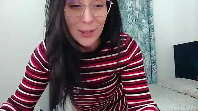 Lilith  D online show from December 2024 08:27:02 PM