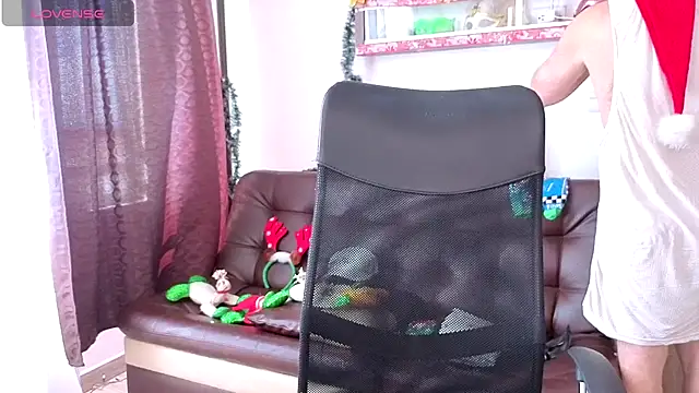 michacosio online show from December 2025 02:22:02 PM