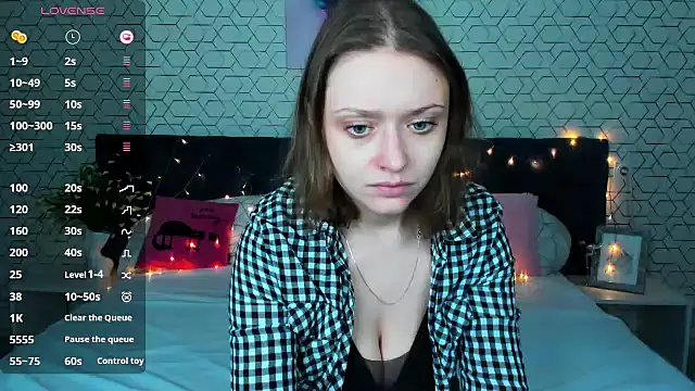 Snapshot of Linda_Bryant chatting on February 2025 12:19:02 AM Linda Bryant online show from February 2025 12:19:02 AM