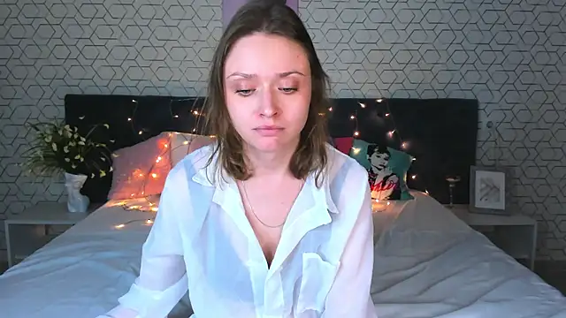 Snapshot of Linda_Bryant chatting on March 2025 03:47:01 AM Linda Bryant online show from March 2025 03:47:01 AM