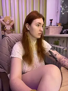  Chlo  e online show from November 2025 12:38:01 PM