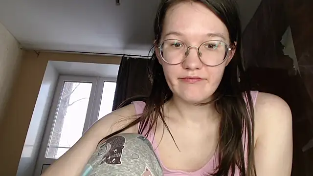 MiriamOr online show from February 2025 10:28:01 AM