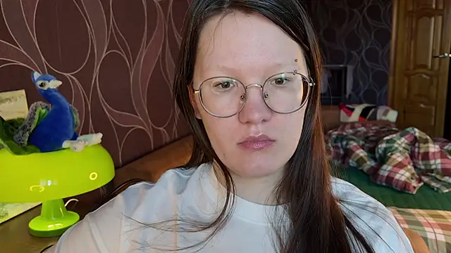 Snapshot of MiriamOr chatting on March 2026 07:49:01 AM MiriamOr online show from March 2026 07:49:01 AM