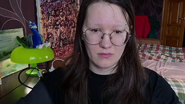 Snapshot of MiriamOr chatting on April 2026 08:08:01 AM MiriamOr online show from April 2026 08:08:01 AM