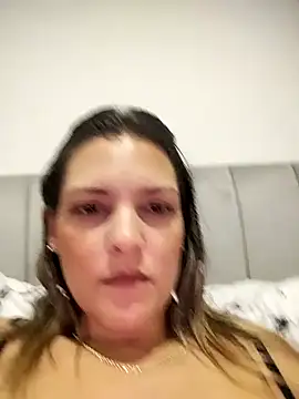 Snapshot of Mia_Hampton chatting on December 2024 12:19:01 AM Mia Hampton online show from December 2024 12:19:01 AM