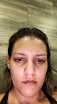 Snapshot of Mia_Hampton chatting on January 2025 10:57:01 PM Mia Hampton online show from January 2025 10:57:01 PM