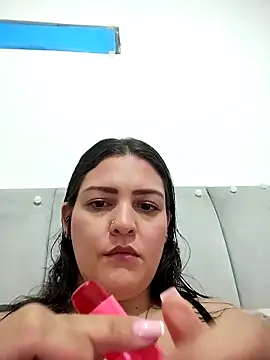 Snapshot of Mia_Hampton chatting on April 2026 05:21:01 PM Mia Hampton online show from April 2026 05:21:01 PM