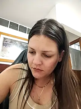 Snapshot of Mia_Hampton chatting on April 2026 12:49:02 AM Mia Hampton online show from April 2026 12:49:02 AM