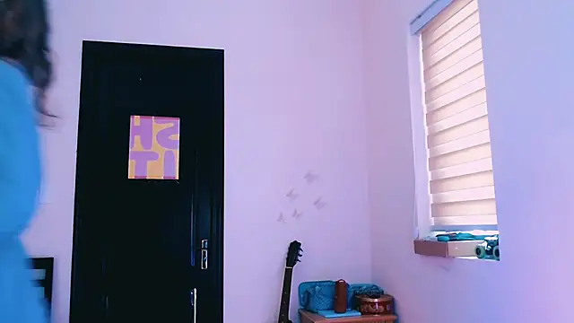 Snapshot of Cosmo_Riri chatting on March 2026 08:31:02 AM Cosmo Riri online show from March 2026 08:31:02 AM