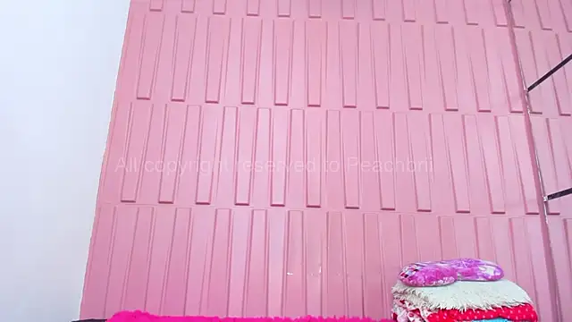 Snapshot of Briana_Wells_ chatting on October 2025 01:19:01 PM Briana Wells online show from October 2025 01:19:01 PM