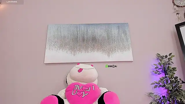 Snapshot of Briana_Wells_ chatting on October 2025 02:06:02 PM Briana Wells online show from October 2025 02:06:02 PM