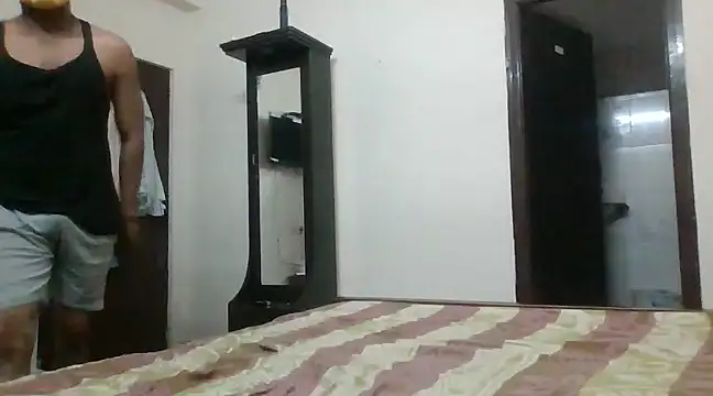 Snapshot of hydhunk29 chatting on January 2025 07:21:02 AM hydhunk29 online show from January 2025 07:21:02 AM