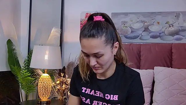 NicolLopeze online show from December 2024 12:12:02 PM