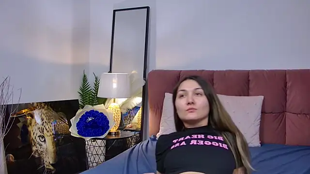 NicolLopeze online show from March 2025 08:56:02 AM