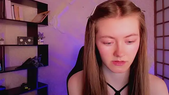 KateCuddle online show from January 2025 02:18:02 AM