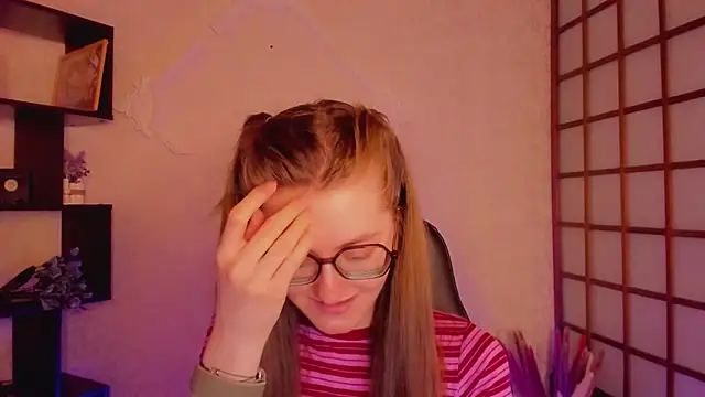 KateCuddle online show from February 2025 05:08:01 AM