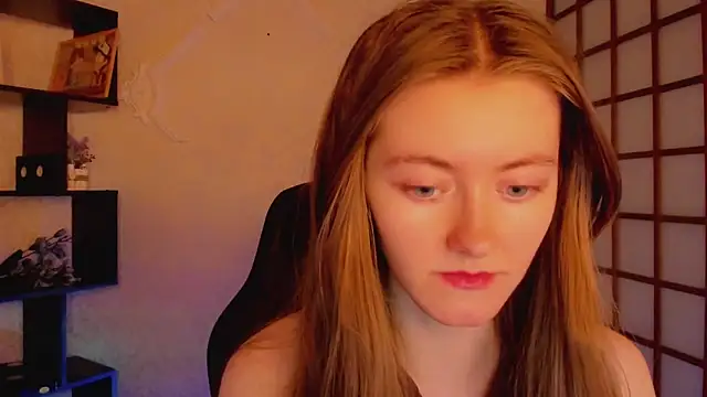 KateCuddle online show from March 2025 02:27:02 AM