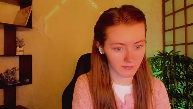 KateCuddle online show from March 2025 02:31:02 AM