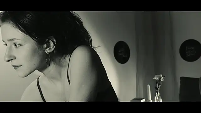 WebCora online show from March 2025 06:30:01 PM