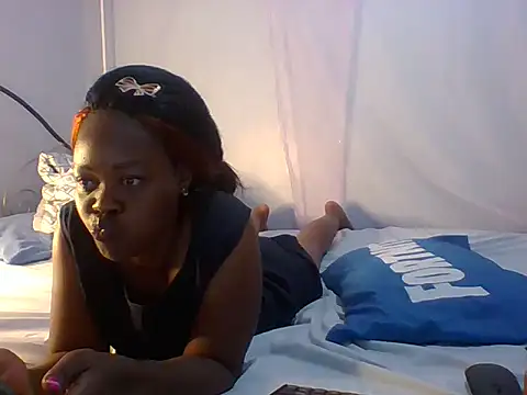 Snapshot of Eminent_Ride chatting on October 2025 09:39:02 PM Eminent Ride online show from October 2025 09:39:02 PM