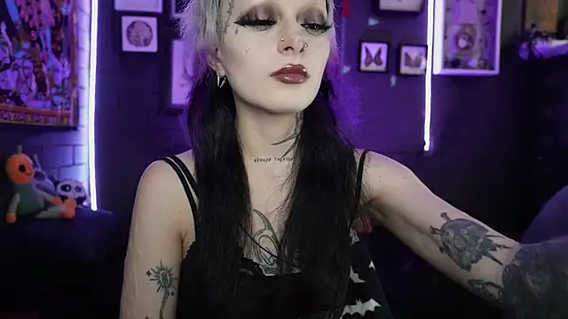 insania 9999  online show from January 2026 06:55:02 PM