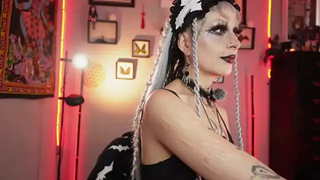 insania 9999  online show from February 2026 04:00:01 PM