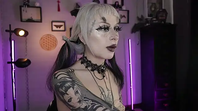 insania 9999  online show from July 2026 05:43:02 PM