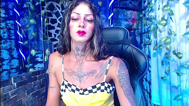 Snapshot of kissingdevil chatting on January 2025 01:21:02 AM kissingdevil online show from January 2025 01:21:02 AM