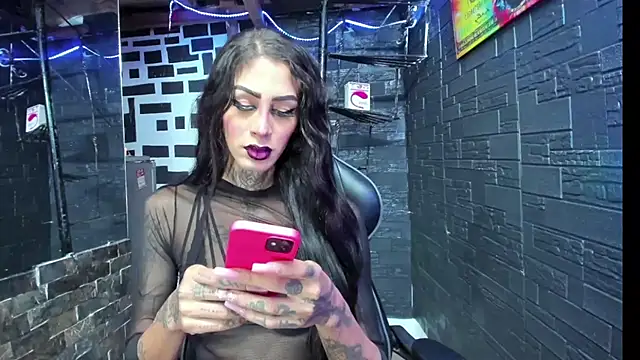 Snapshot of kissingdevil chatting on October 2025 10:17:02 PM kissingdevil online show from October 2025 10:17:02 PM