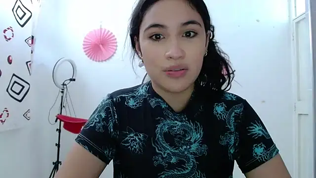 InocentHeaven1 online show from September 2025 12:39:02 PM