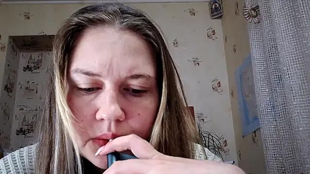 Snapshot of dream_alexa chatting on March 2026 02:46:01 AM dream alexa online show from March 2026 02:46:01 AM