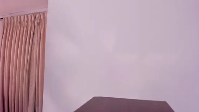 tiana cruz online show from January 2026 11:35:01 AM