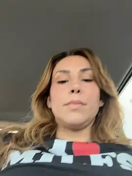 Snapshot of LeaGambit__ chatting on April 2026 10:56:02 PM LeaGambit online show from April 2026 10:56:02 PM