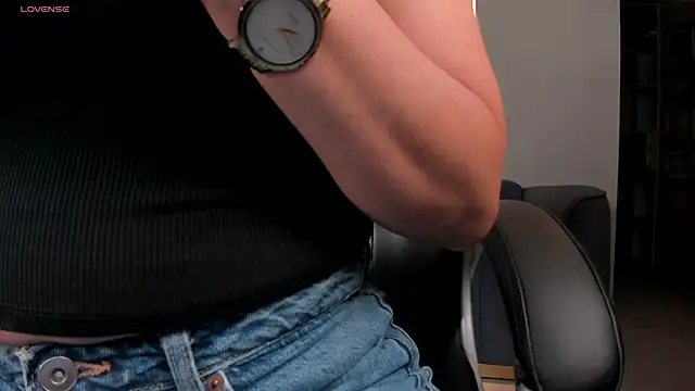 SophieBarnett online show from March 2026 12:48:01 AM